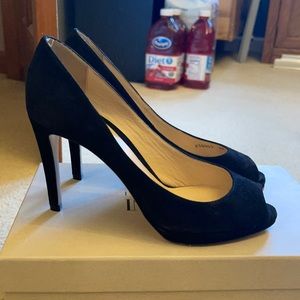Armani Collezioni Black Suede Pumps size 38 8